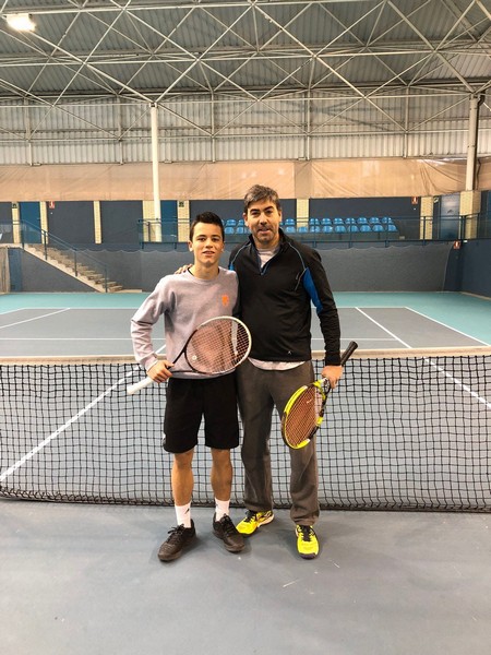 Iñaki Alcalde y Paula Hijos, maestros navarros